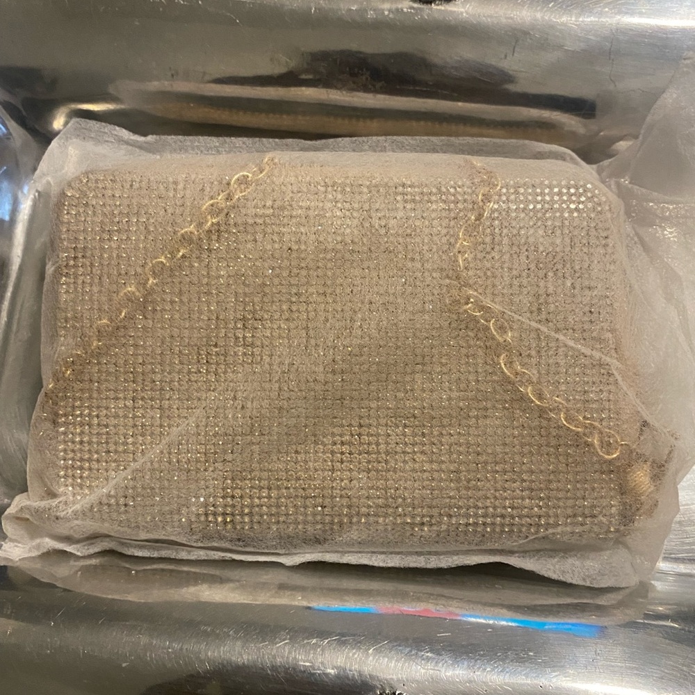 Women’s crystal crossbody clutch or wallet NWOT
